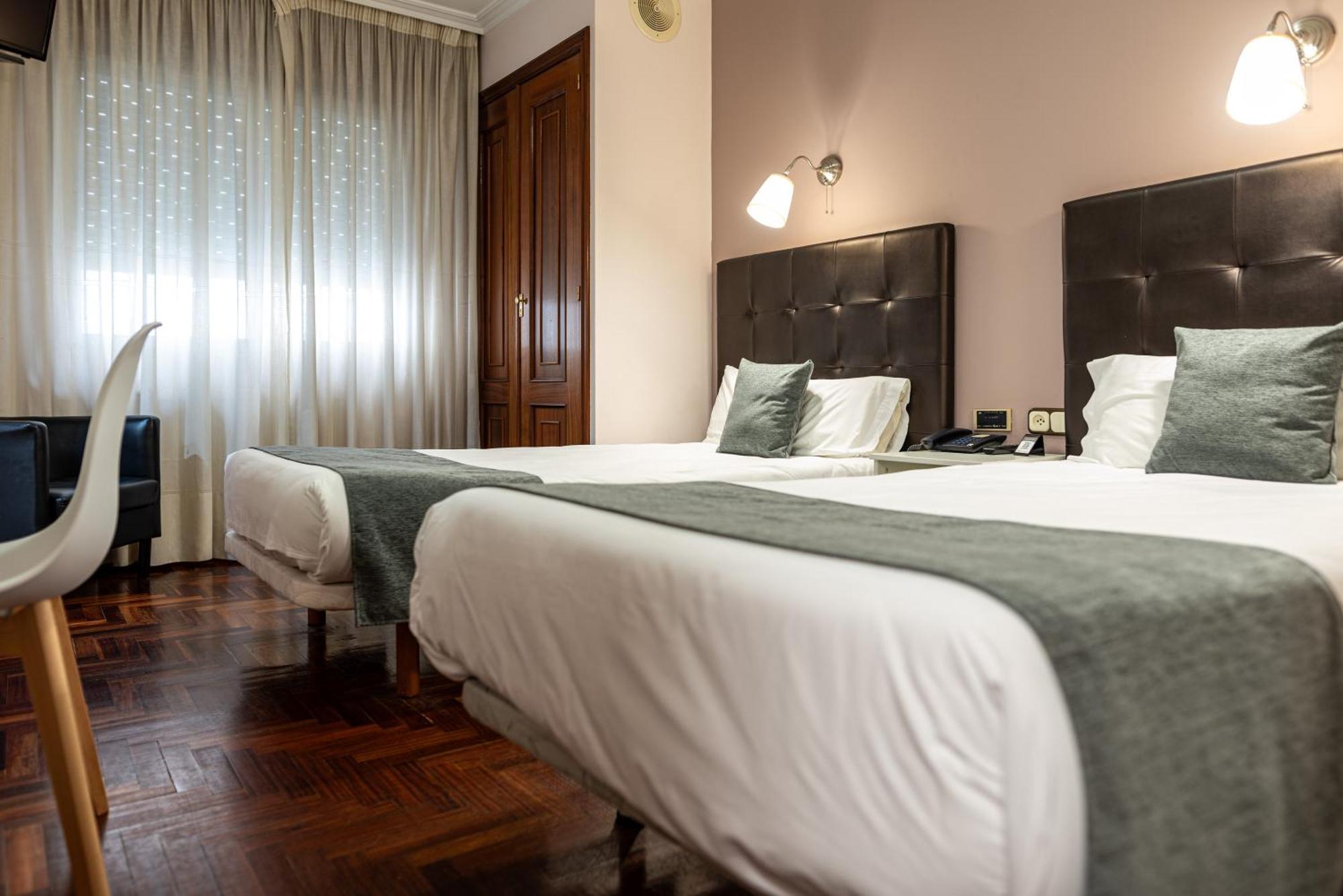 Hotel Alda Centro Pontevedra Eksteriør bilde