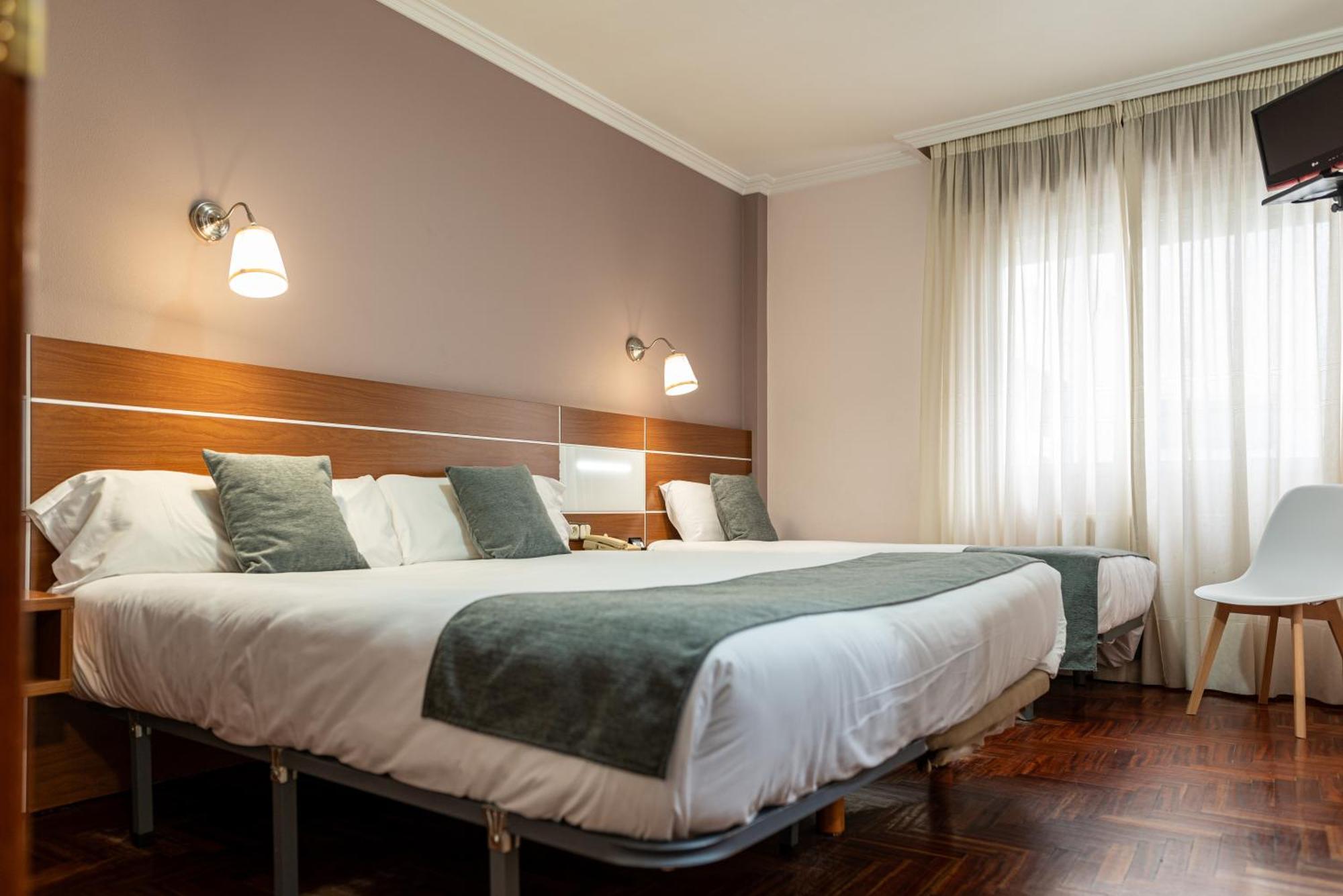 Hotel Alda Centro Pontevedra Eksteriør bilde